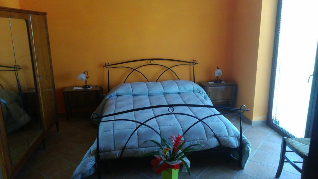 Il Balcone Sul Monferrato Villa Tonco Ruang foto
